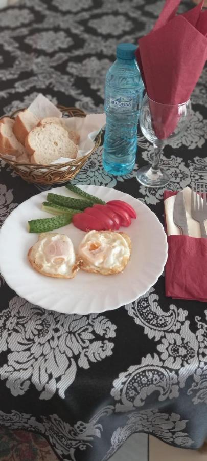 Hotel River Târgu Jiu Εξωτερικό φωτογραφία