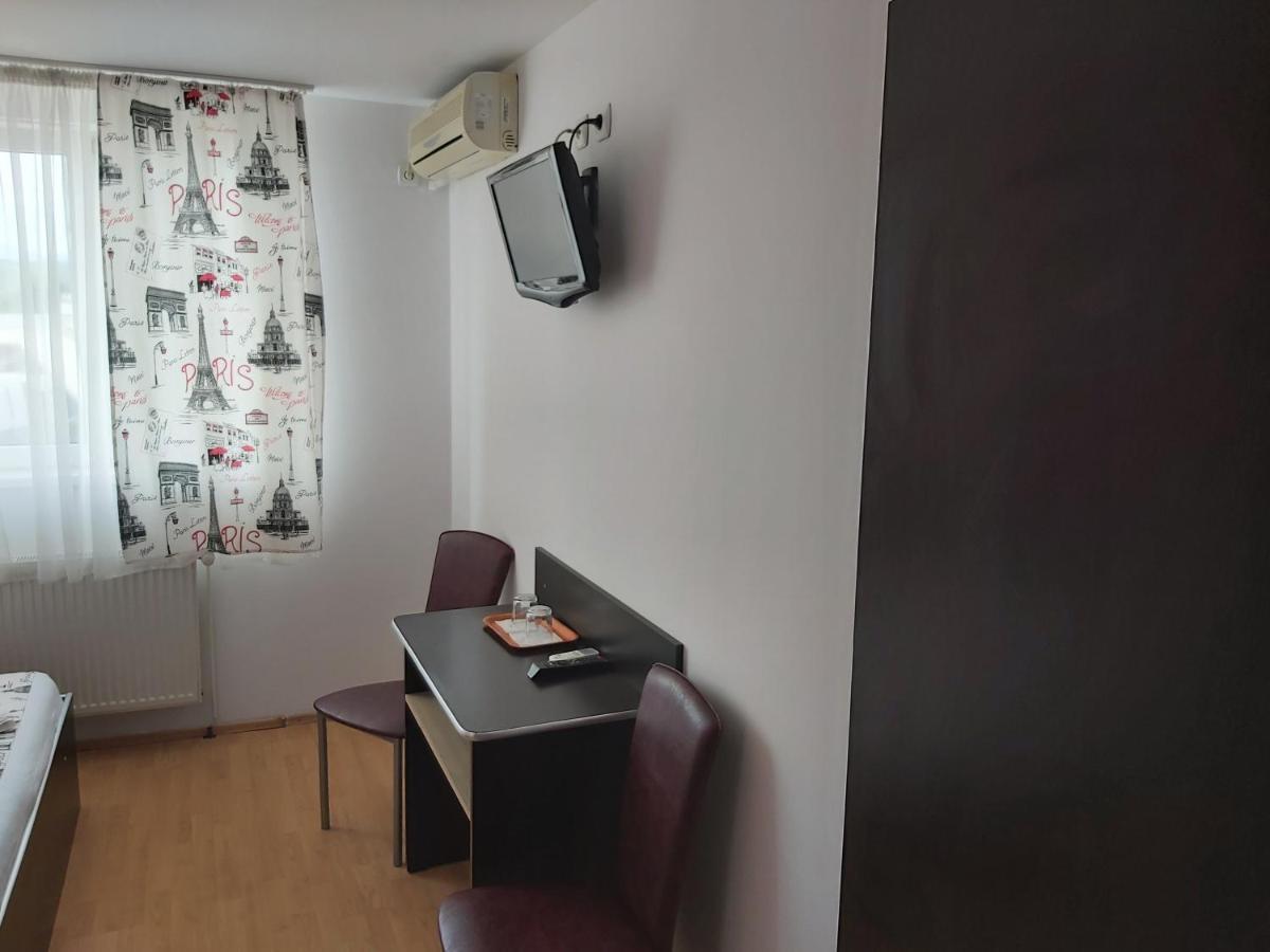 Hotel River Târgu Jiu Εξωτερικό φωτογραφία