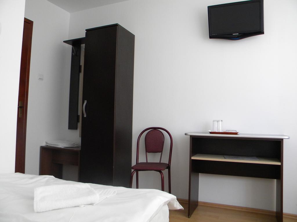 Hotel River Târgu Jiu Εξωτερικό φωτογραφία
