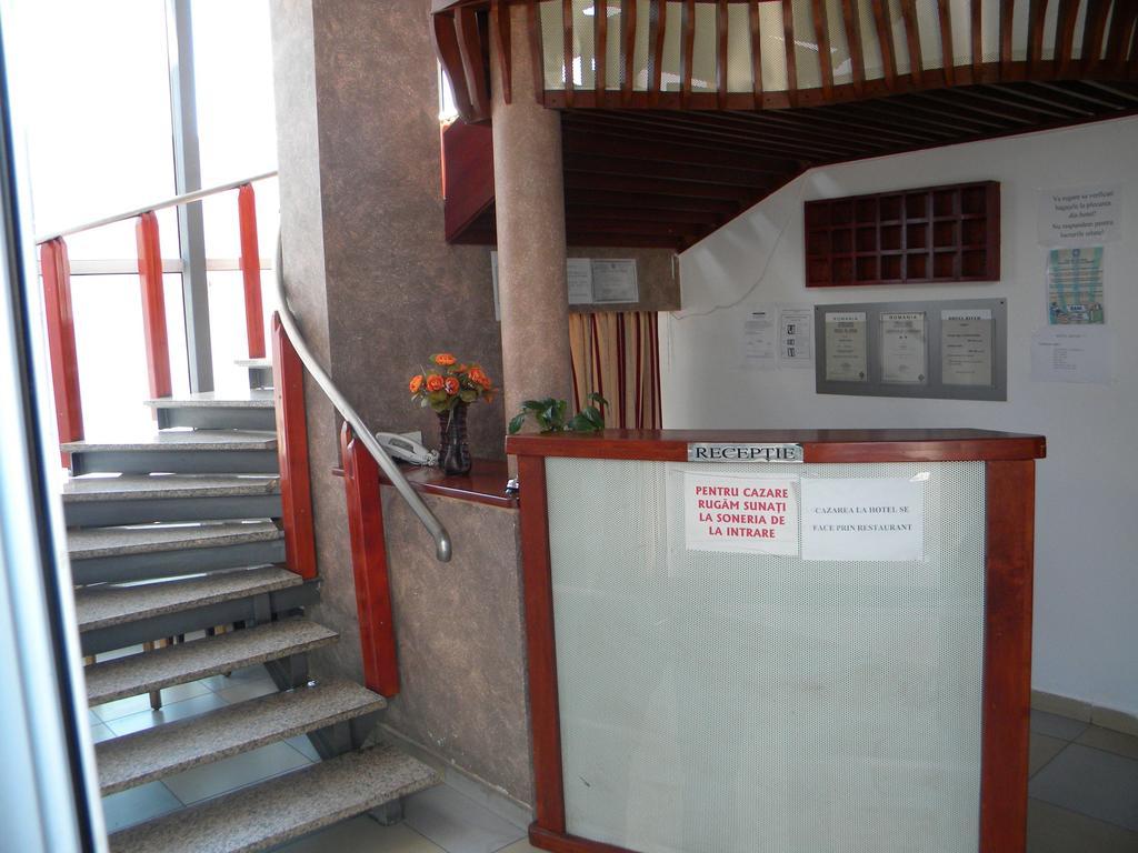 Hotel River Târgu Jiu Δωμάτιο φωτογραφία